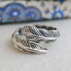 Anel de prata esterlina com penas - Anel Boho Boho - Presentes artesanais para mulheres - Anel de amizade para aniversário, dia das mães