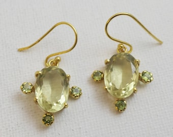 Pendientes colgantes de plata de ley chapados en oro vermeil de citrino amarillo y peridoto - Regalos para mujeres - Joyería nupcial - Idea de regalo de cumpleaños