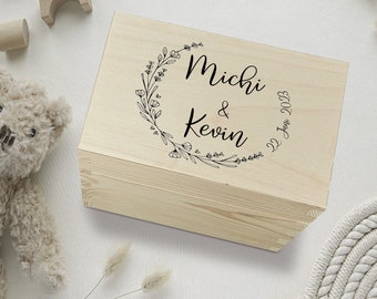 Erinnerungskiste Hochzeitsgeschenk personalisiert mit Namen und Datum Hochzeitsgeschenke Erinnerungskiste Geschenk Hochzeit Erinnerungsbox