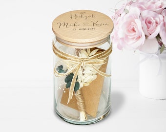Personalisiertes Geschenk Glas mit Namen und Datum als Hochzeitsgeschenk oder Geldgeschenk Trockenblumen Vorratsglas mit Herz Typ4