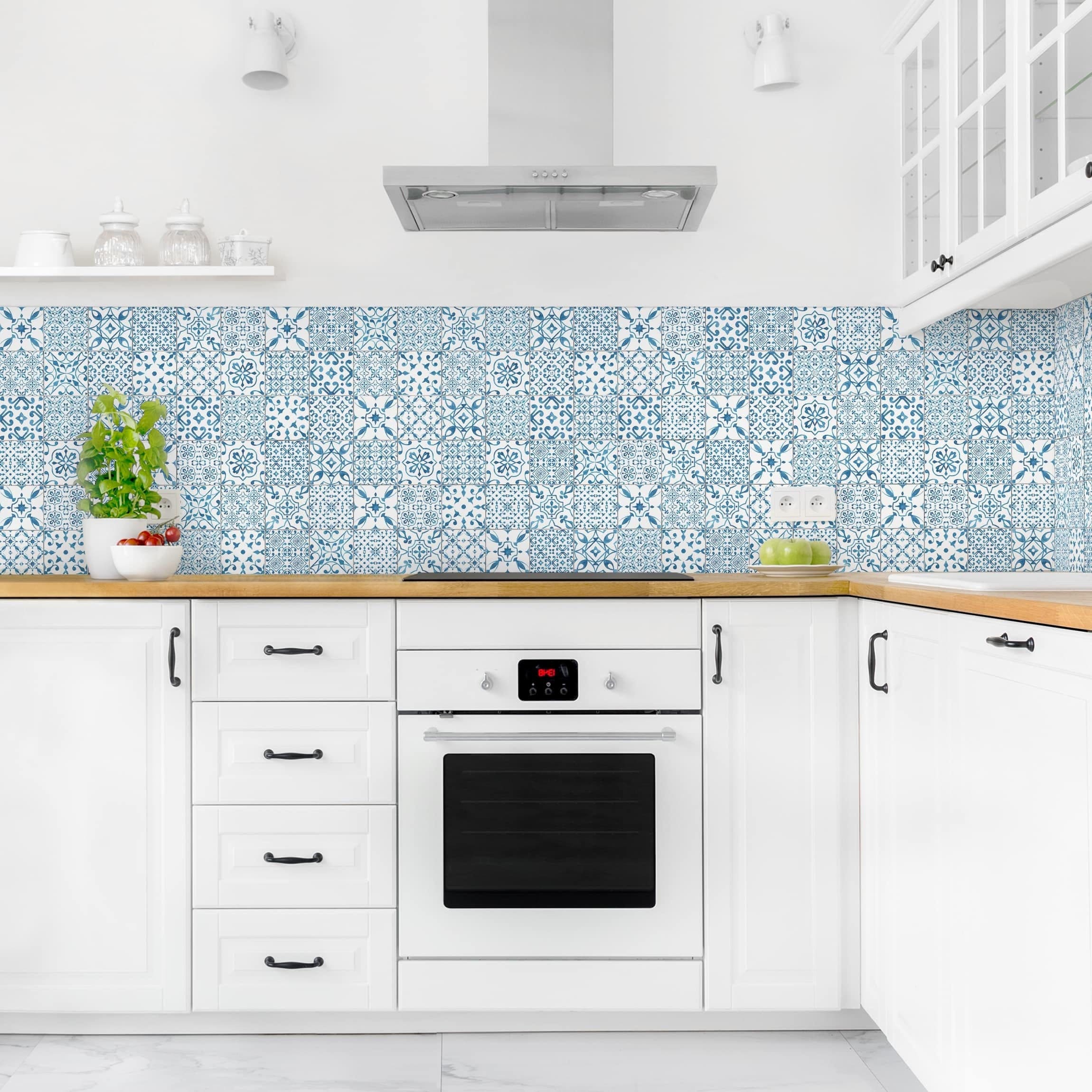 white and blue kitchen tiles