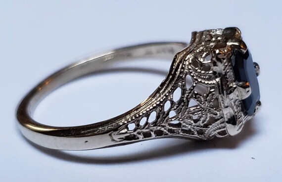 Art Deco 14-karat White Gold Sapphire Ring - image 4
