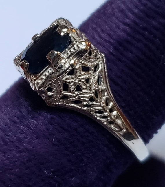 Art Deco 14-karat White Gold Sapphire Ring - image 2