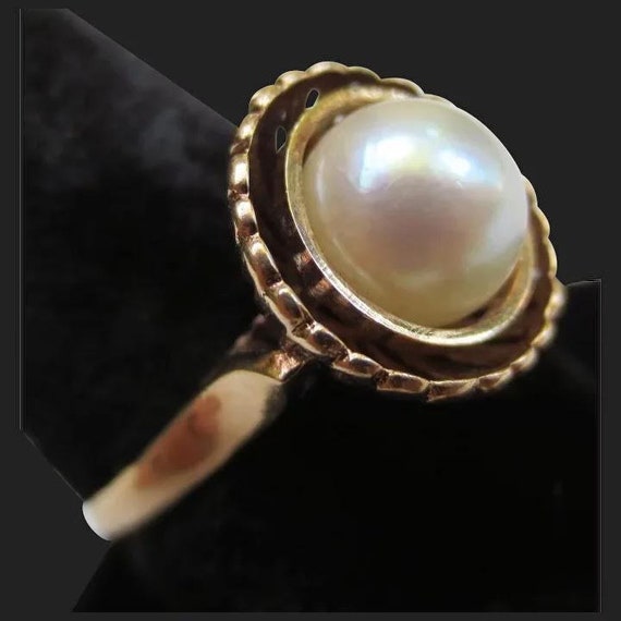 Classic Mid Century 14K Gold Pearl Cocktail Ring - image 1