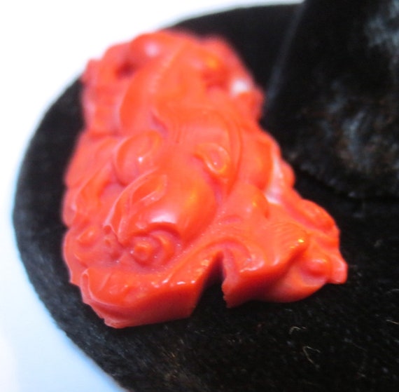 Fabulous Carved Coral Chinese Dragon Foo Dog Pend… - image 6