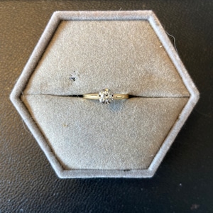 vintage diamond solitare 14k two tone gold ring size 5.25 1.97g 0.15ct Diamond