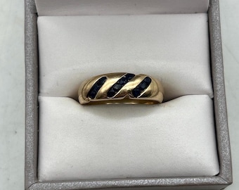 Vintage 14k Yellow Gold Channel Set Blue Sapphire Ring Size 6 Plumb Gold - 3 Grams Estate