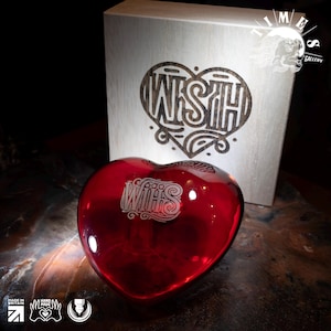 Vintage personalisierte Paar-Namensgravur | Rotes Herzglas mit anpassbarem Text | Valentinstag oder Hochzeitsgeschenk | Handgefertigt mit Liebe
