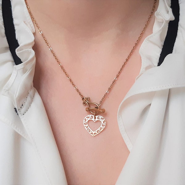 Cœur collier cadeau Saint Valentin pendentif cœur doré valentine's day gift cœur bijoux cadeau cœur ajouré