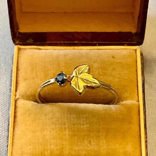 C1900 LEAF ANTIQUE Genuine Sapphire GOLD Plated  Ring - Vintage Victorian Design  - Sapphire  - Gold PLated - from France -Size 8