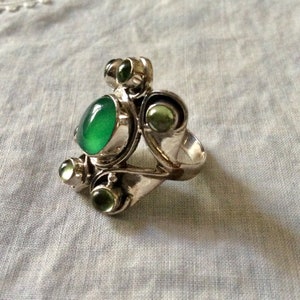 Art Deco CHRYSOPRASE PERIDOT LARGE Ring - Original Vintage France Design - Beautiful Genuine Stones - Sterling Silver- Ring from France