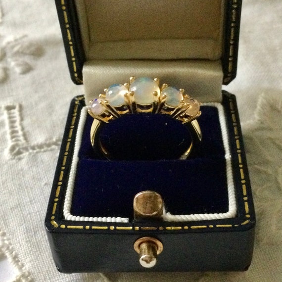 5 Stones OPALS GOLD STERLING Vintage Ring - Luxur… - image 9