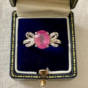 ÄKTA STOR RUBY Vitt guld / Sterling Vintage Ring - Art Deco Lyxdesign - Äkta stenar - - Ring från Frankrike