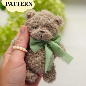 Mini Teddy Bear Crochet Pattern PDF | Boucle Teddy Bear Amigurumi | Tiny Bear Crochet Pattern | Newborn Photo Prop | Instant Download