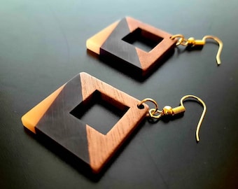 Black-orange, black-grey wooden earrings in square shape with hole and triangles, walnut wood, resin, handmade, Germany, 4 cm