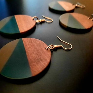 Green-olive wooden earrings in a round shape circular with triangles made of real walnut wood with synthetic resin, new, handmade, Germany, 6 cm image 3