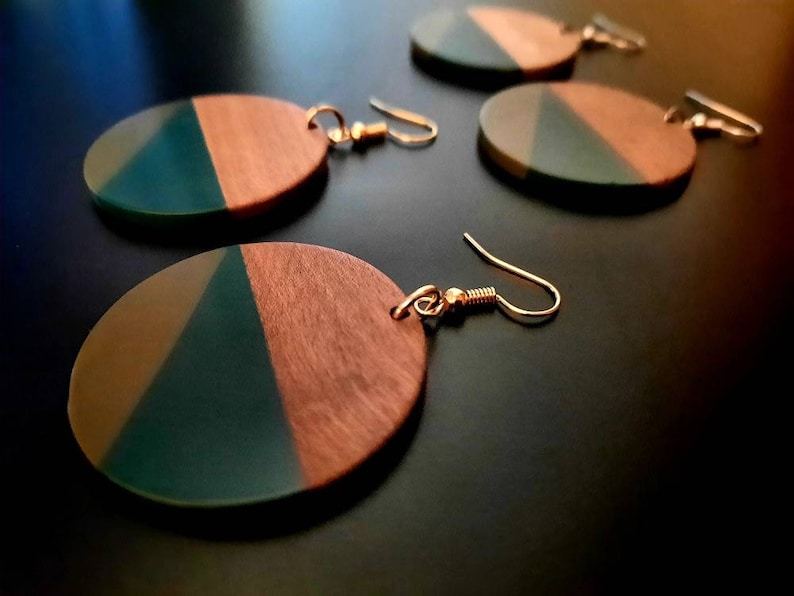 Green-olive wooden earrings in a round shape circular with triangles made of real walnut wood with synthetic resin, new, handmade, Germany, 6 cm image 3