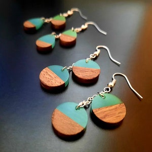 Turquoise/ light blue wooden earrings, various shapes and colors (round, teardrop-shaped), walnut wood & synthetic resin, handmade earrings, Germany
