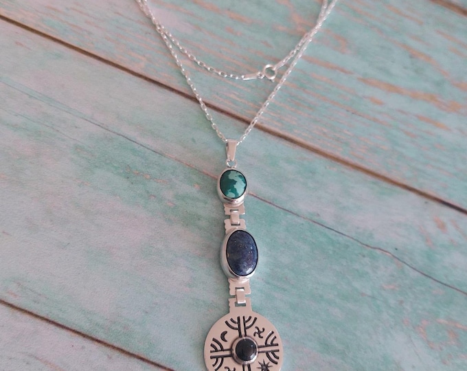 Kultrún Necklace - Mapuche design with natural turquoise, lapis lazuli, and onyx stones. A fusion of tradition and modernity. Handmade jewelry