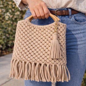 Handmade macrame handbag with wooden handles, crossbody handbag with gold chain, tassel keychain included