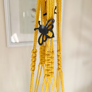Macrame plant hanger, bee plant hanger, gifts for bee lovers, yellow plant hanger, plant hanger for 12cm pots