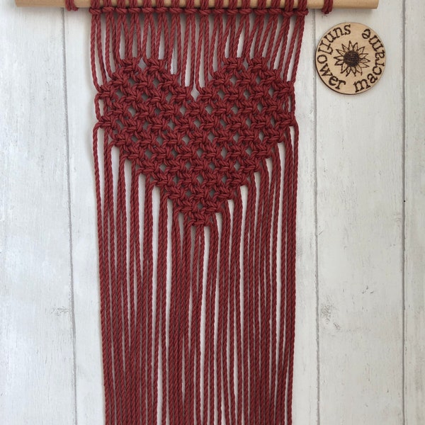 Macrame heart wall hanging•love•cinamon red