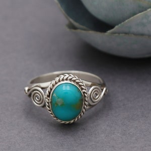 Handmade Natural Turquoise Ring: 925 Sterling Silver