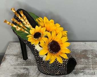 High Heel Shoe Floral Arrangement, Sunflower Lovers Gift, Floral Shoe Bouquet, Sunflower Shoe Arrangement, High Heel Shoe Floral Centerpiece