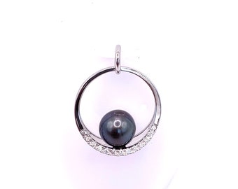 Pendentif Rond balancelle en argent .925 rhodié avec des zircons et une Perle de Tahiti