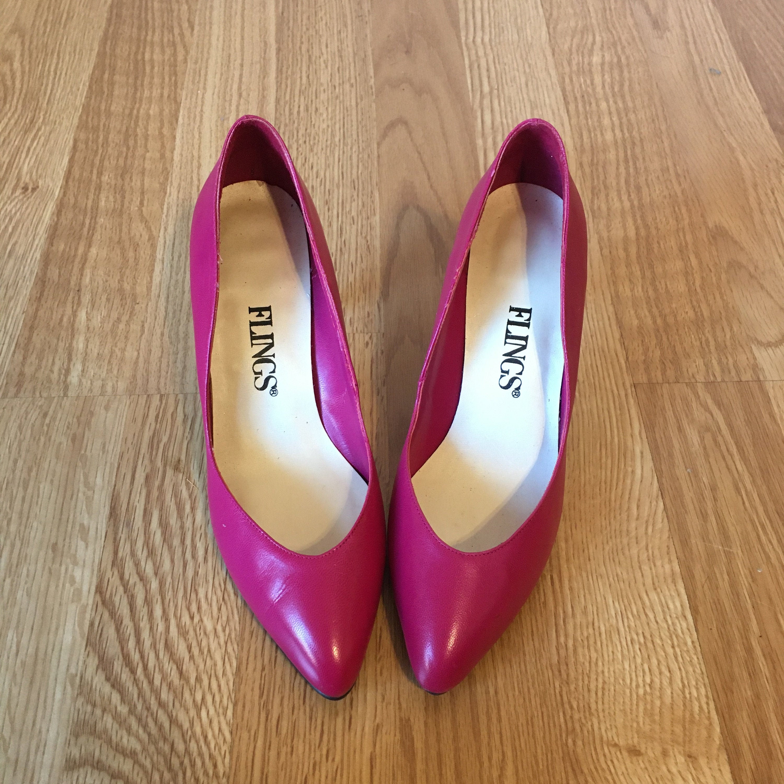 pink pumps size 10