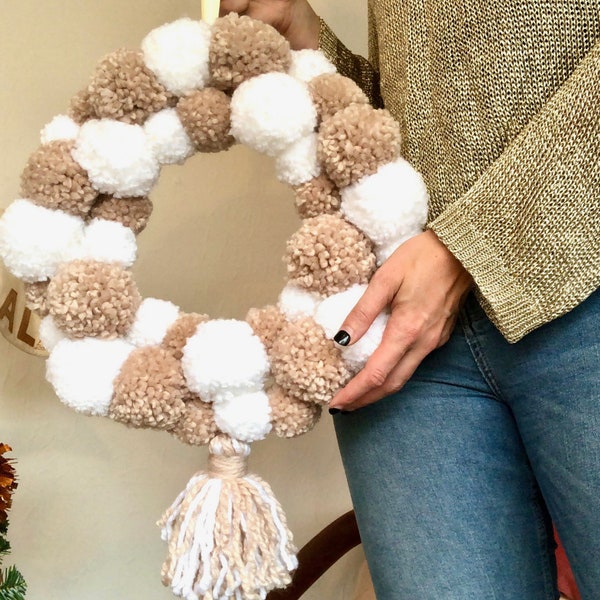 Kit couronne de pompons, faites votre propre couronne de Noël, adapté aux débutants, faites vos propres pompons, kit couronne de Noël, activité pour enfants