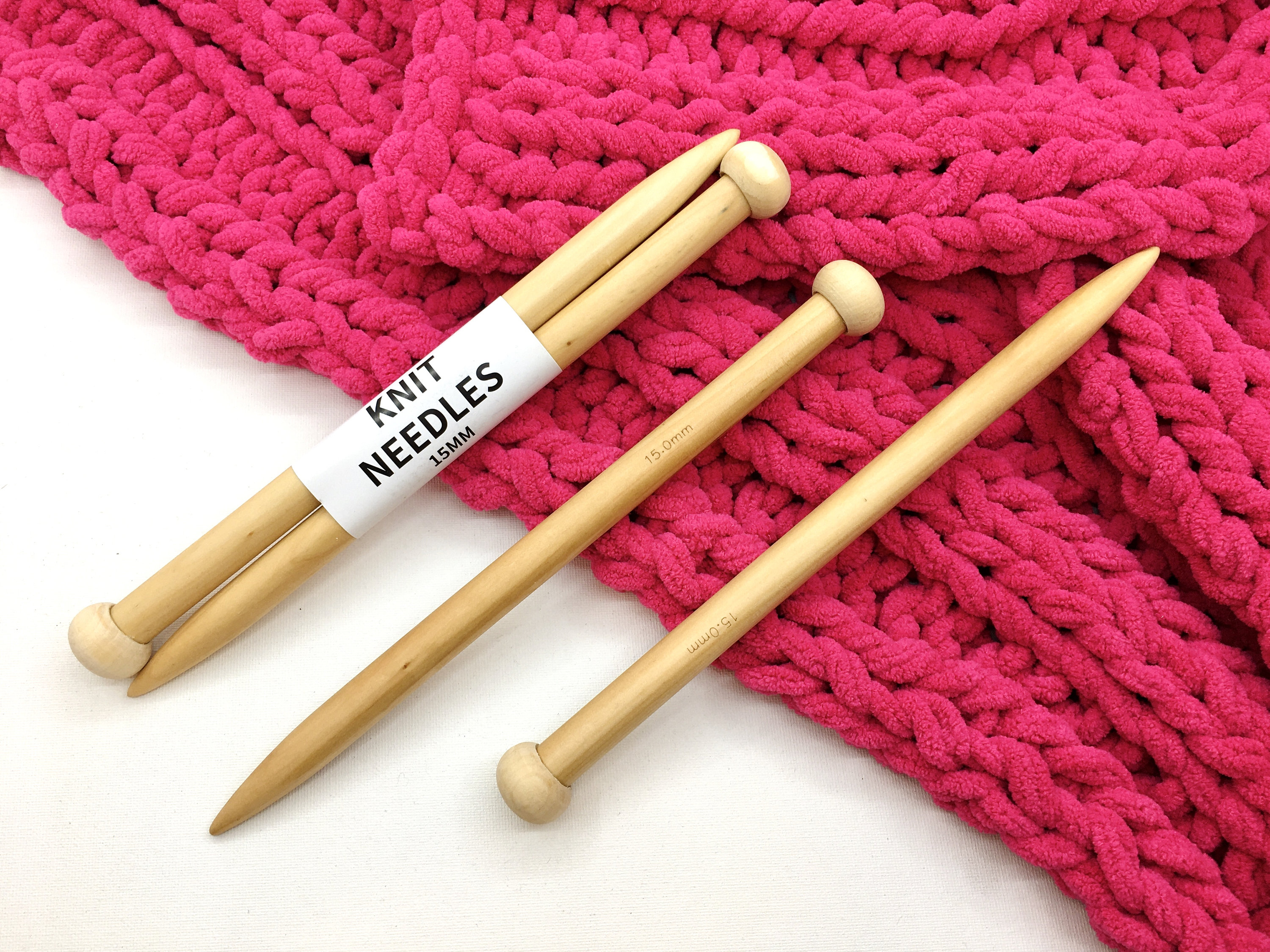 15mm Pair of Beech Knitting Needles, 25cm Long, Suitable for Super