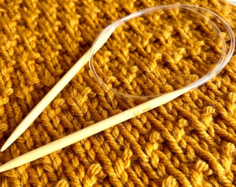 6mm Circular Bamboo Knitting Needles, 80cm long, suitable for chunky to super chunky yarn, easy to use, sustainable bamboo needles