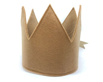 Beige felt Birthday Crown, felt party hat, kids party hat, cake smash accessory, kids birthday crown, caramel crown, first birthday crown