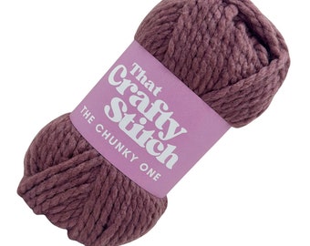 Grape Super Chunky Yarn, 100g per ball, plum super bulky Yarn, 100% acrylic, vegan friendly, washable, suitable for knitting and crochet