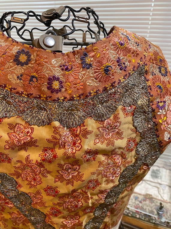 Breathtaking Vest; metal, silk, linen museum qual… - image 5