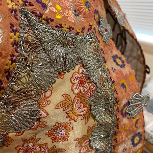 Breathtaking Vest metal, silk, linen museum quality piece image 8
