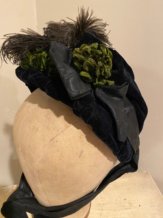 Black velvet Antique Hat. Wonderful feathers