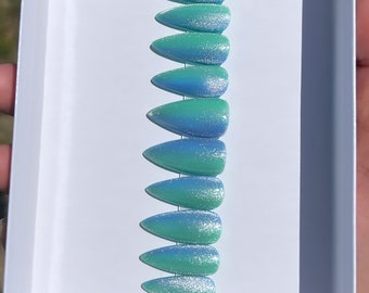 Cat Eye Polish | Two toned | Green | Blue | Handmade | Press On Nails
