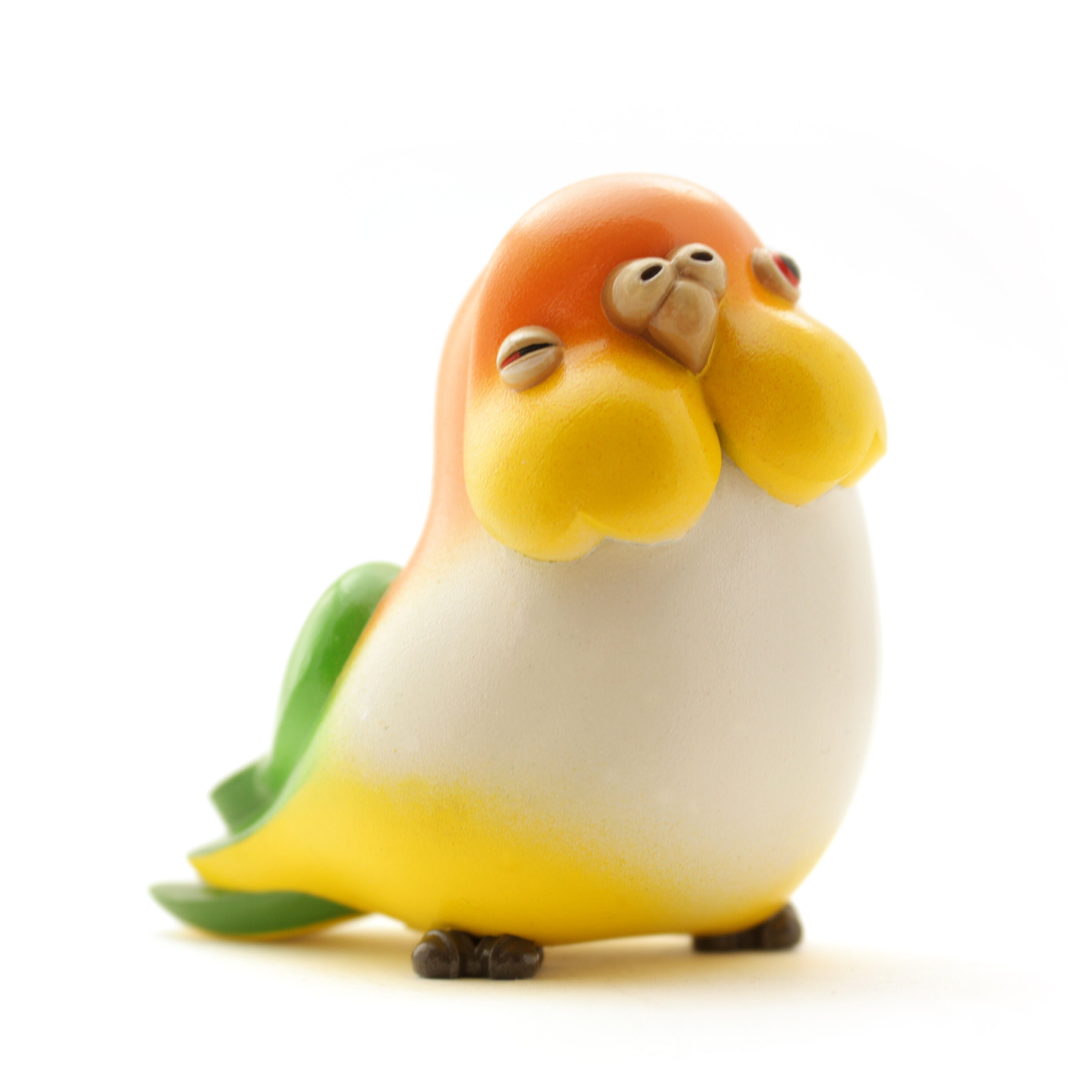 caique toys