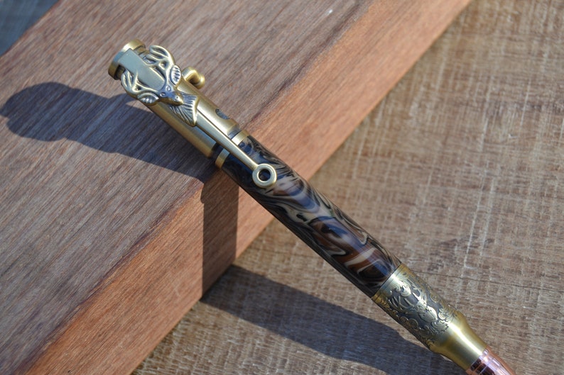 Deer Hunter Pen