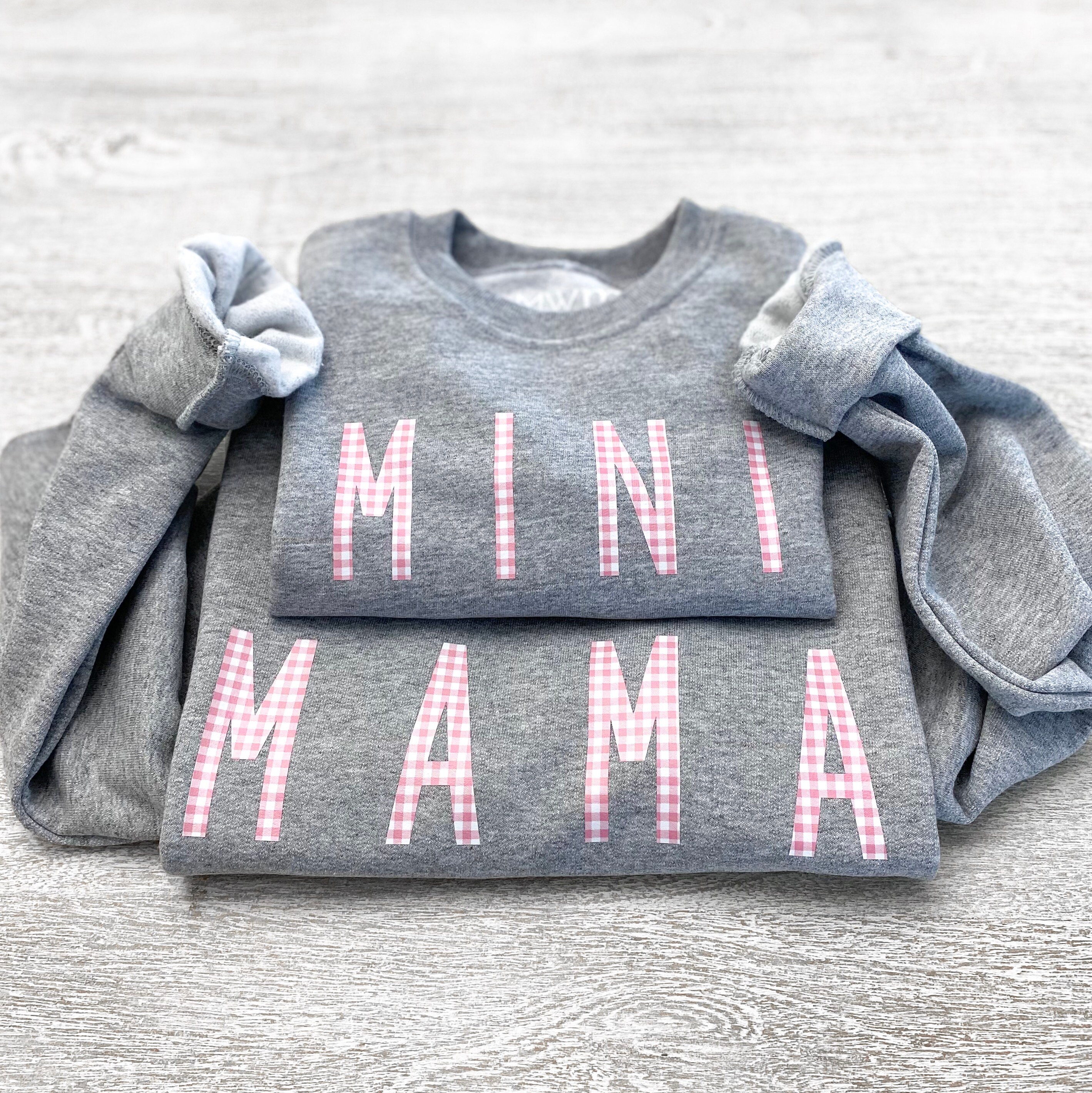 Mama and Mini Matching Outfit Mother Daughter Matching | Etsy