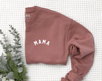 Mama Curved Print Fleece Crewneck Sweatshirt - Left Chest | Mama Sweatshirt | Sweatshirt for Mom | Mother's Day Gift | Gift for Mom