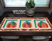 Quilted AUTUMN Table Runner Fall Table Topper Pumpkins Harvest Table Runner Thanksgiving Table Decor Halloween Autumn Leaves