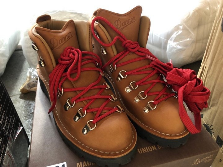 Danner Mountain Light Cascade Clovis Gore Tex Women S Uk Etsy Ireland Danner Mountain Light Cascade Clovis Gore Tex Women S Uk Etsy Ireland