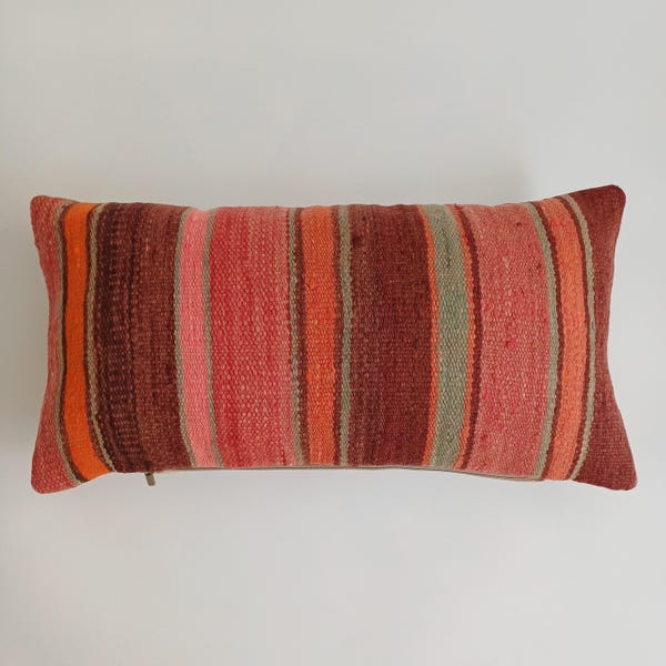 Funda de cojín de alfombra marroquí, almohada lumbar multicolor hecha a mano, cojín de alfombra, cojín bohemio de 60 x 30 cm