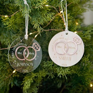 Weihnachten verheiratet Ornament, benutzerdefinierte Paar Ornament, Paar erste Weihnachtsdekoration, Ehepaar Andenken Ornament 2024