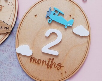 Personalized Airplane Baby Monthly Milestones, Plane Baby Milestones, Monthly Milestone Markers, Wooden Milestone Cards, Plan Nursery