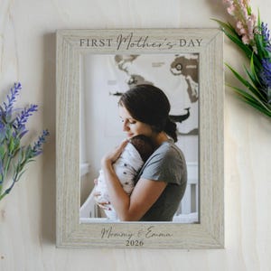Mother's Day Picture Frame, Gift for Mom, Gift for Her, First Mother's Day Gift, Personalized Mama Gift, New Mom, Custom Grandma Nana Gift