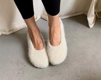 Handmade Crochet Boucle Ballet Flats, Alpaca Wool Slippers, Fluffy Ballerina Shoes, Cozy Outdoor Flats, Natural Fiber Shoes, Warm Flats